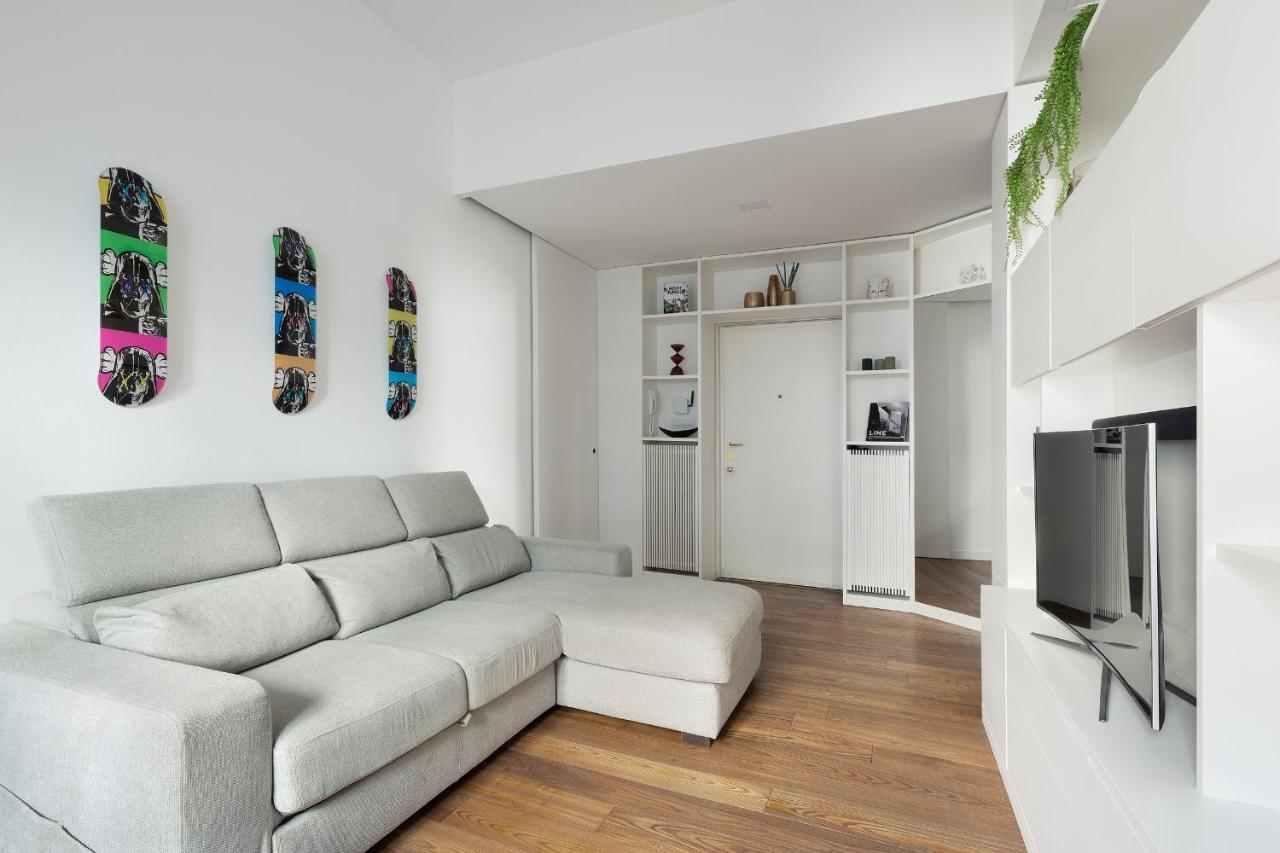 Hl Apartment - Brera, Garibaldi, Moscova, Duomo, Montenapoleone Milánó Kültér fotó